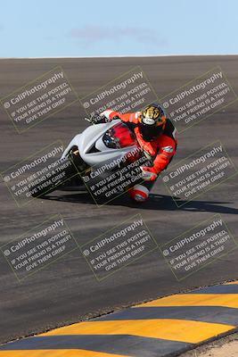 media/Mar-20-2023-Moto Forza (Mon) [[d0bbc59e78]]/1-A Group (Green)/Session 2 (Bowl)/